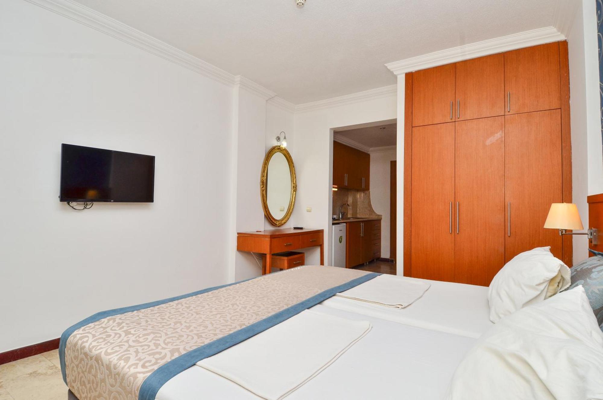 Tropic Beach Club Side Hotel Zewnętrze zdjęcie